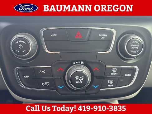 Used 2018 Jeep Compass Limited AWD/4WD image 18