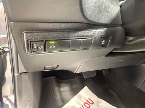 Certified 2024 Toyota Corolla LE AWD/4WD image 26
