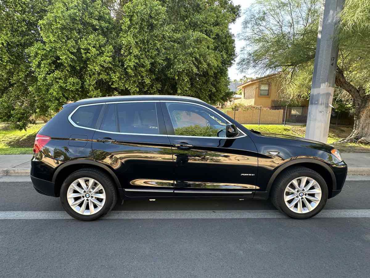 Used 2013 BMW X3 xDrive28i AWD/4WD image 9