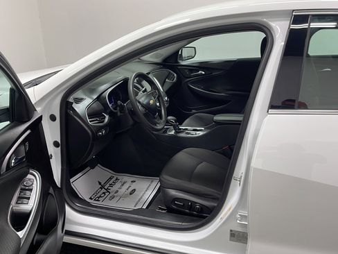 Used 2023 Chevrolet Malibu LT FWD image 7