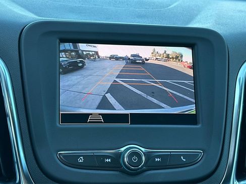 Used 2024 Chevrolet Equinox LT image 23