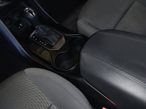 Used 2015 Hyundai Santa Fe Sport image 26