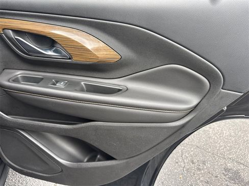 Used 2019 GMC Terrain SLE image 17