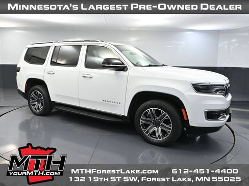 Used 2023 Jeep Wagoneer Series II AWD/4WD image 1
