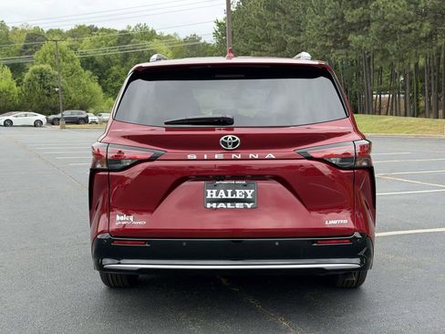 New 2026 Toyota Sienna Limited AWD/4WD image 20