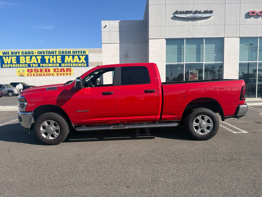 Used 2026 RAM 2500 Big Horn AWD/4WD image 2