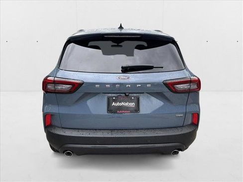 New 2025 Ford Escape ST-Line w/ Equipment Group 301A image 7
