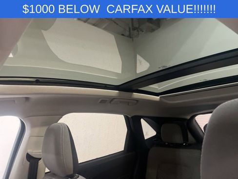 Used 2022 Ford Escape SE w/ SE Sport Appearance Package image 15