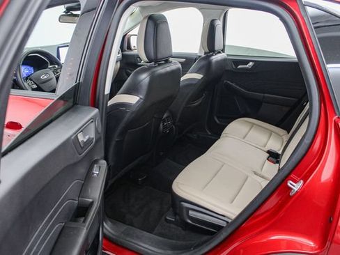 Certified 2021 Ford Escape SEL w/ Technology Package AWD/4WD image 19