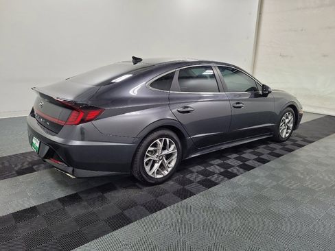 Used 2020 Hyundai Sonata SEL w/ Convenience + Sunroof Package FWD image 10