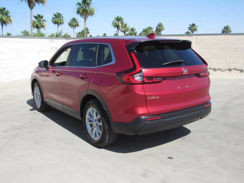 Used 2024 Honda CR-V EX-L image 6