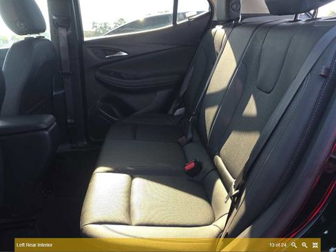 Used 2024 Buick Encore GX Sport Touring image 12