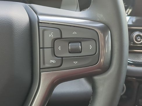 Used 2025 Chevrolet Silverado 1500 ZR2 w/ Technology Package AWD/4WD image 24