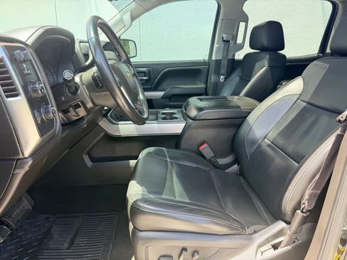Used 2017 Chevrolet Silverado 1500 LTZ Z71 w/ LTZ Plus Package AWD/4WD image 12