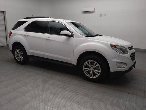 Used 2016 Chevrolet Equinox LT w/ Convenience Package image 11