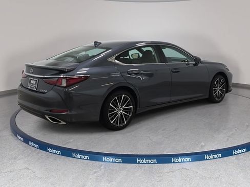 Used 2025 Lexus ES 350 w/ Premium Package FWD image 6