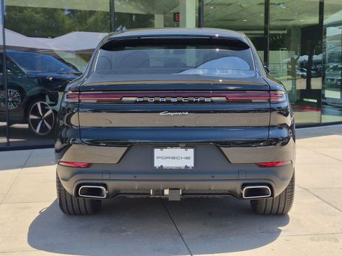 New 2026 Porsche Cayenne Coupe AWD/4WD image 10