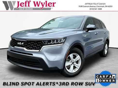 Certified 2023 Kia Sorento LX FWD image 1