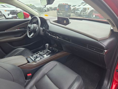 Used 2022 MAZDA CX-30 AWD 2.5 S w/ Premium Package image 26