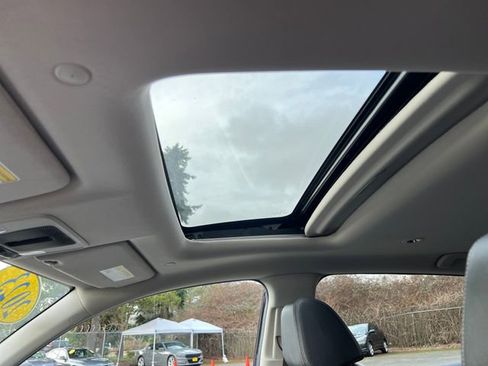 Certified 2023 Honda HR-V EX-L image 28