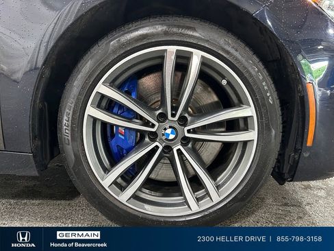 Used 2022 BMW 750i xDrive w/ Luxury Rear Seating Package AWD/4WD image 12
