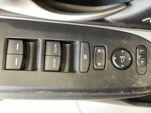 Used 2022 Honda CR-V EX-L image 16