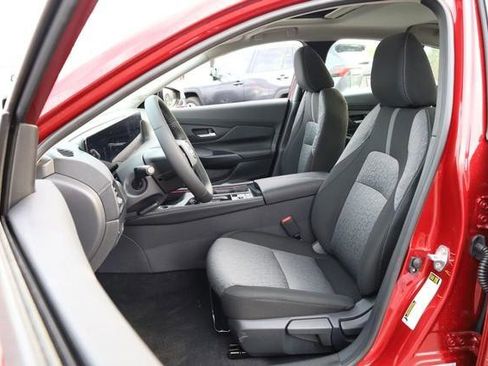 New 2026 Nissan Sentra SV FWD image 8