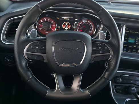 Used 2015 Dodge Challenger SRT Hellcat image 18