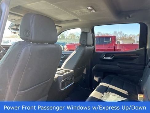 Used 2024 GMC Sierra 1500 Denali w/ Denali Reserve Package image 9