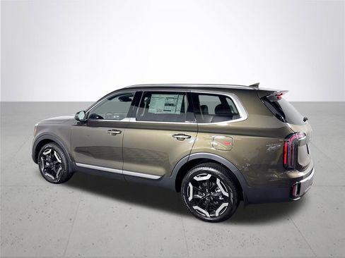 New 2025 Kia Telluride EX image 8
