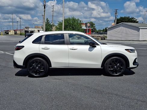 Used 2025 Honda HR-V Sport image 7
