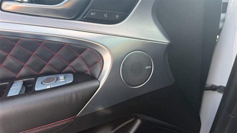 Used 2019 Genesis G70 2.0T Advanced w/ Sport Package RWD image 21