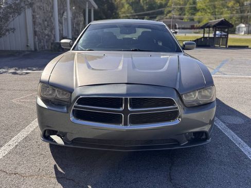 Used 2012 Dodge Charger SE w/ Connectivity Group RWD image 7