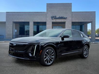 New 2027 Cadillac Lyriq Sport w/ LPO, Floor Liner Package