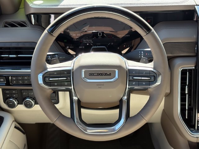 New 2026 GMC Yukon Denali w/ Denali Reserve Package AWD/4WD image 35