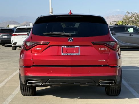 Used 2023 Acura MDX A-Spec AWD/4WD image 11