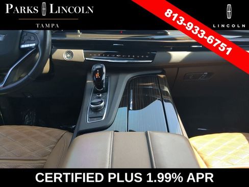 Used 2022 Cadillac Escalade Premium Luxury AWD/4WD image 14
