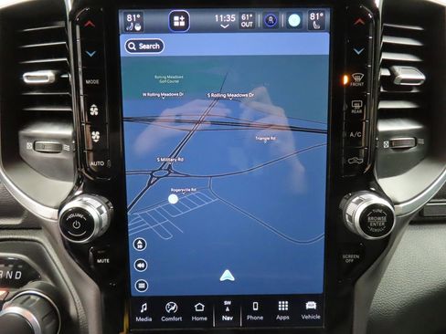 Used 2023 RAM 1500 Big Horn image 14