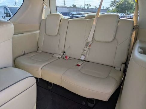 Used 2018 INFINITI QX80 2WD w/ Driver Assistance Package image 17