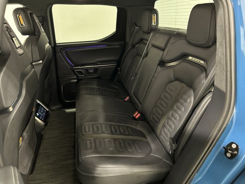 Used 2022 Rivian R1T Adventure image 21