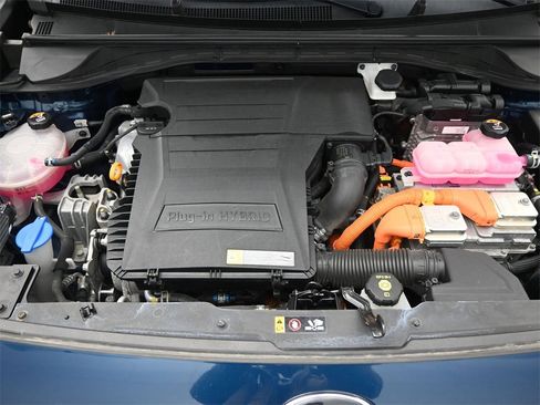 Used 2020 Kia Niro LXS image 13