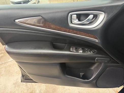 Used 2014 INFINITI QX60 AWD w/ Deluxe Touring Package image 19