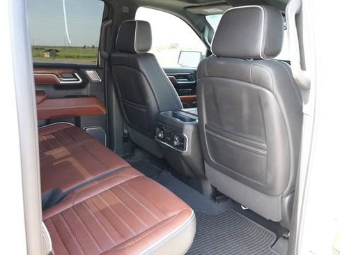 Used 2022 GMC Sierra 1500 Denali Ultimate AWD/4WD image 25