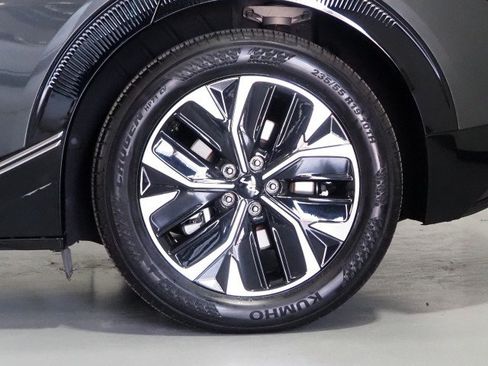 Used 2024 Kia EV6 Wind AWD/4WD image 48