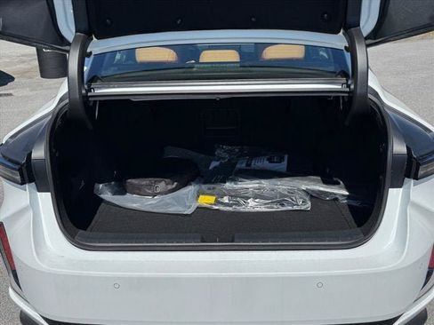 New 2026 Lexus ES 350e w/ Convenience Package FWD image 12