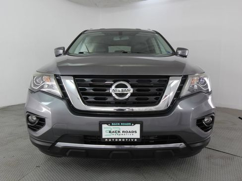 Used 2020 Nissan Pathfinder SL AWD/4WD image 2