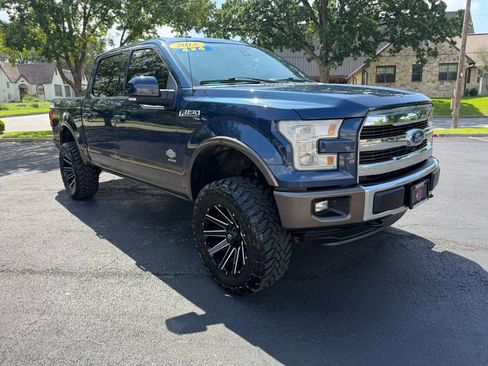 Used 2015 Ford F150 King Ranch w/ Equipment Group 601A Luxury AWD/4WD image 3