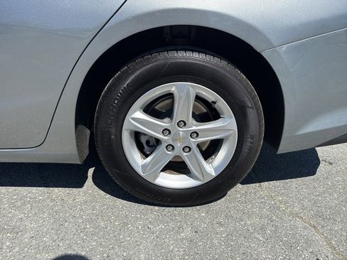 Used 2024 Chevrolet Malibu LT FWD image 29