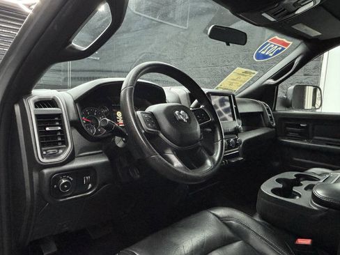 Used 2021 RAM 3500 Tradesman AWD/4WD image 18