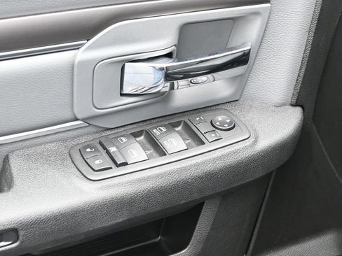 Used 2024 RAM 1500 Classic SLT image 12